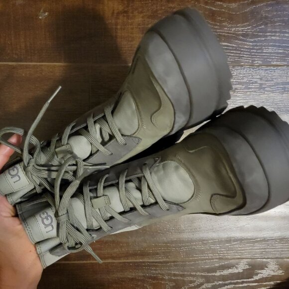 NEW UGG The UGG Lug Boots Womens 7.5 Moss Green Outdoors Rugged Chunky Grunge - Picture 5 of 9